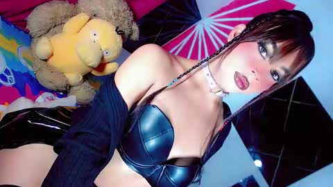 Snapshot of baby_sexys1 chatting on September 18, 7:56 am Tatii online show from September 18, 7:56 am
