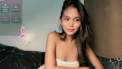 baby_zoexx online show from July 7, 5:42 am