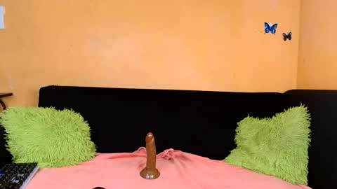 babyangelx00 online show from July 30, 8:09 pm