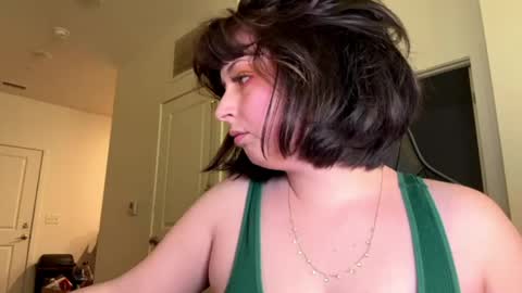 babybray online show from March 8, 11:42 pm