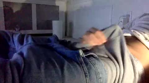 babyboii42o online show from October 17, 1:53 am