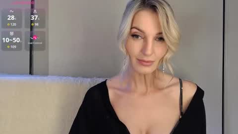 Kate online show from August 1, 3:35 pm