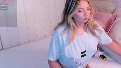 babyfoxxx_ online show from June 13, 6:29 pm