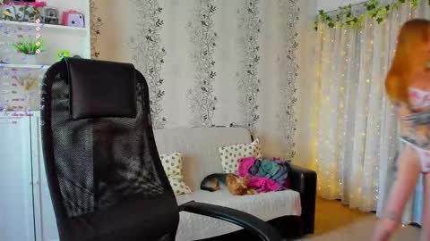 maddy online show from September 19, 11:58 am