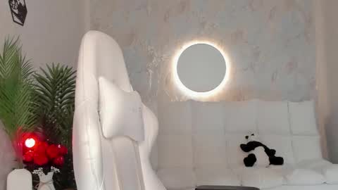 Sophia online show from September 16, 4:04 am