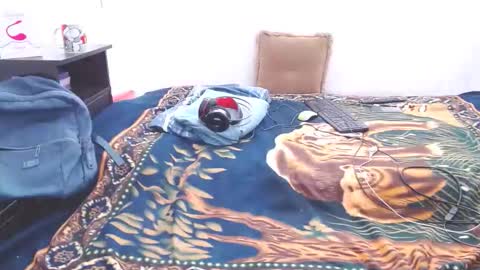 Jhony Naughty Skater online show from February 15, 7:01 pm