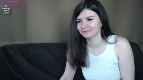 babykaten online show from April 19, 4:35 am