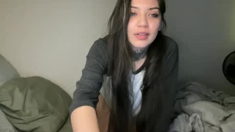babymarie333 online show from May 13, 1:48 am