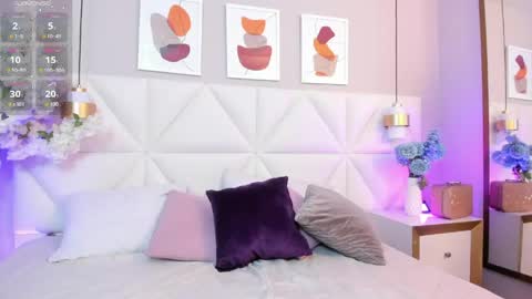 bad__girll_ online show from March 24, 8:15 pm