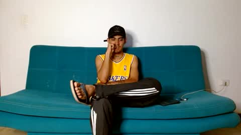 Vanessa and  Cash Master online show from January 6, 9:00 pm