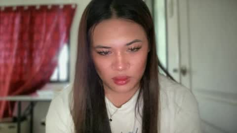 AMARA - FOLLOW ME AND THUMBS UP online show from July 3, 3:33 am