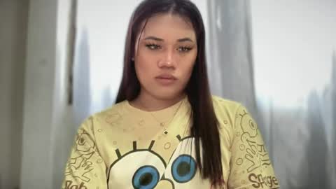 AMARA - FOLLOW ME AND THUMBS UP online show from June 17, 2:27 am