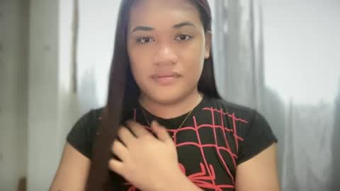 AMARA - FOLLOW ME AND THUMBS UP online show from June 19, 1:33 am
