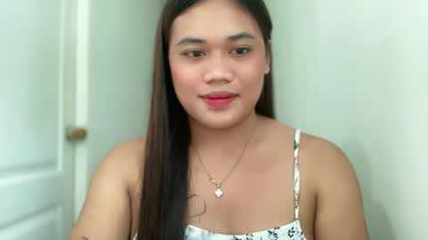AMARA - FOLLOW ME AND THUMBS UP online show from July 17, 12:01 am
