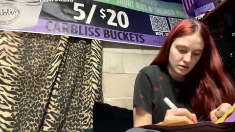 badazzcici online show from March 17, 8:47 pm