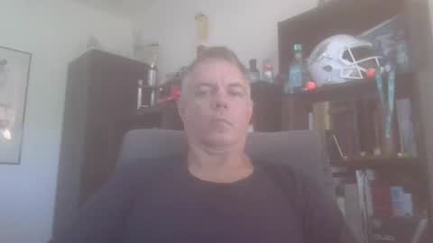 Snapshot of badger32934 chatting on September 27, 4:05 pm Badger online show from September 27, 4:05 pm