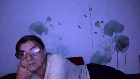 Gina online show from October 8, 2:23 pm