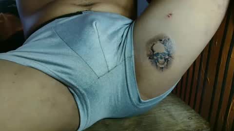 badgiirl_25 online show from January 20, 3:59 am