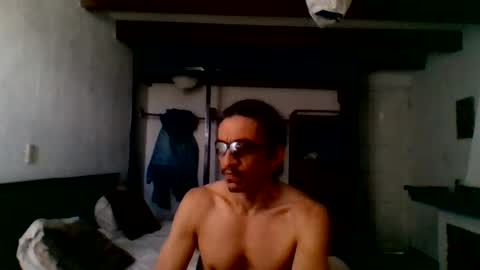 Mexican livin Off the Wall online show from June 29, 4:17 pm