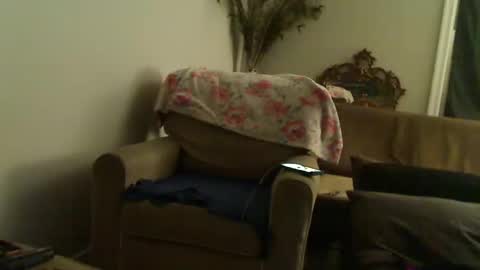 StillPoPimpin online show from September 20, 7:11 am