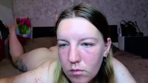 holly online show from July 15, 3:49 pm