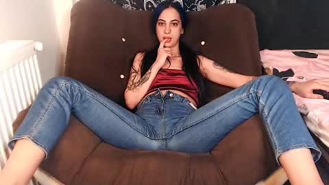 Amy online show from October 31, 12:00 am