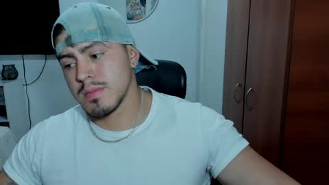 Andres -  online show from June 3, 3:42 am