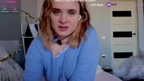 Snapshot of bambi_blaze chatting on October 4, 12:14 pm Bambi online show from October 4, 12:14 pm