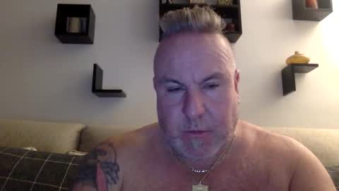 banana5289 online show from February 12, 9:29 pm