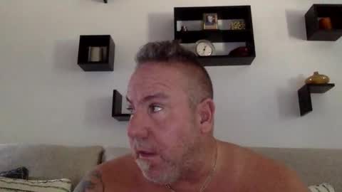 banana5289 online show from September 14, 4:30 pm