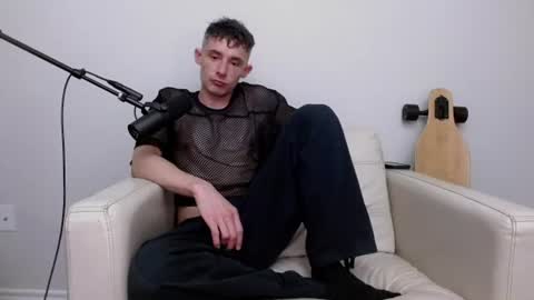 bananacurvesleft online show from June 22, 3:25 am