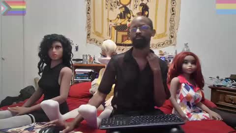 Bando Husbando online show from November 11, 4:36 am