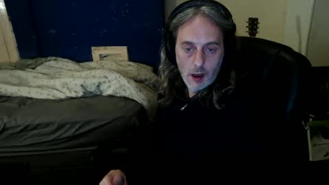 bangintoleather online show from May 2, 2:17 am