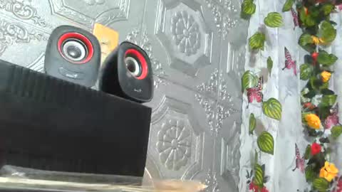baninay810654 online show from July 24, 10:51 pm