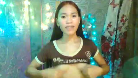 baninay810654 online show from August 2, 5:20 am