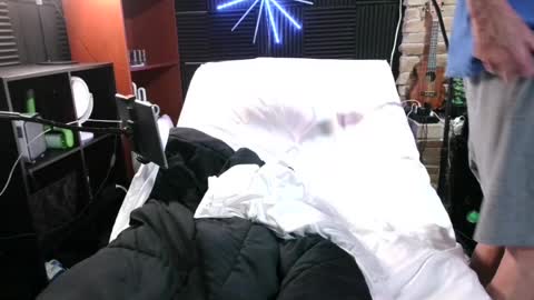 BANJOEY online show from June 24, 3:24 am