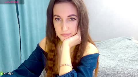 Emma online show from May 7, 4:24 pm