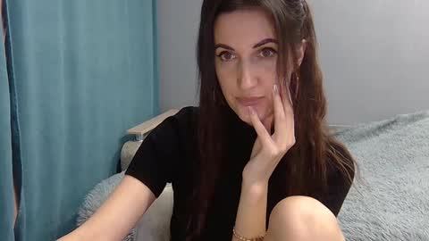 Emma online show from June 23, 2:12 pm