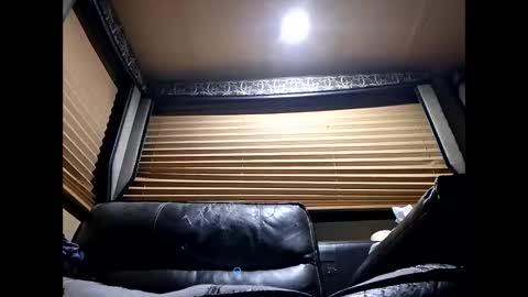 baobabtree8969462 online show from April 26, 3:26 am