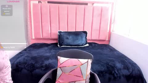 B A R B A R A online show from December 17, 12:12 pm