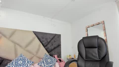 Barbara  online show from July 17, 7:05 pm