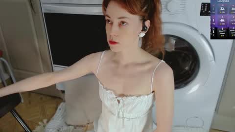 Amina online show from October 7, 5:09 pm