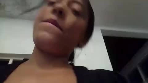 Snapshot of barbi_boobs chatting on October 7, 1:18 pm barbi_boobs online show from October 7, 1:18 pm