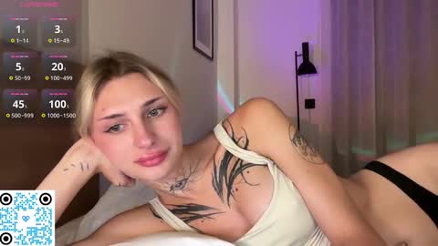 Snapshot of barbie_bi chatting on October 1, 7:35 pm My name is Molly. Please say hello I like talking to you. If you have any wishes or obscene desires please use the tip menu online show from October 1, 7:35 pm