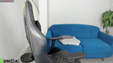 LisGTM2 Mon-Thu Sat 0100am-0700am online show from November 19, 12:54 am