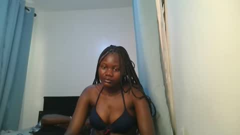 queen online show from March 13, 1:25 pm