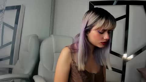 Barbie online show from November 25, 1:43 pm