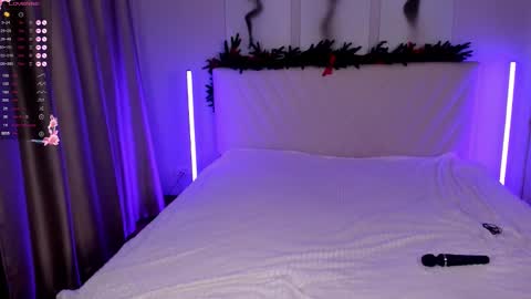  Emma online show from January 12, 8:49 pm