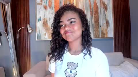 Luna online show from March 12, 7:50 pm