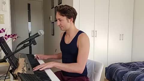 BareBritPianist online show from November 26, 6:10 am